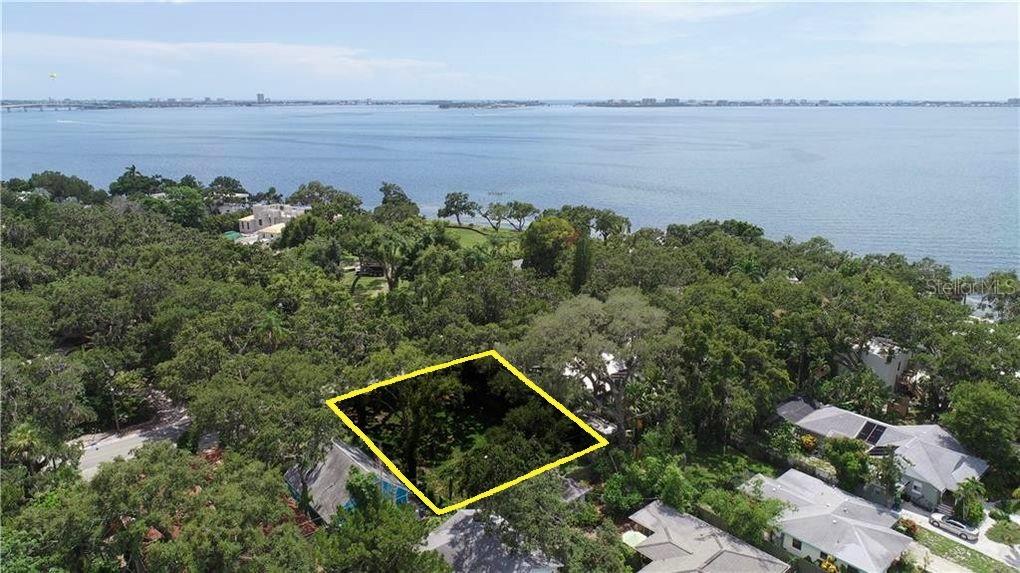 857 Indian Beach Dr., Sarasota, FL 34234