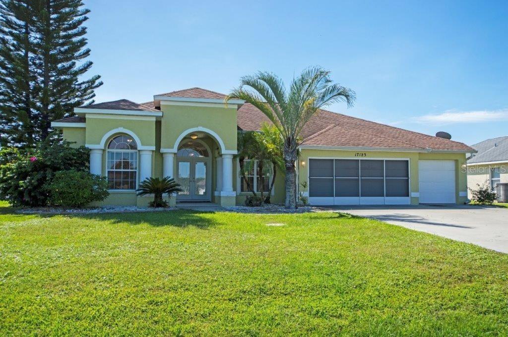 17123 Edgewater Dr., Port Charlotte, FL 33948
