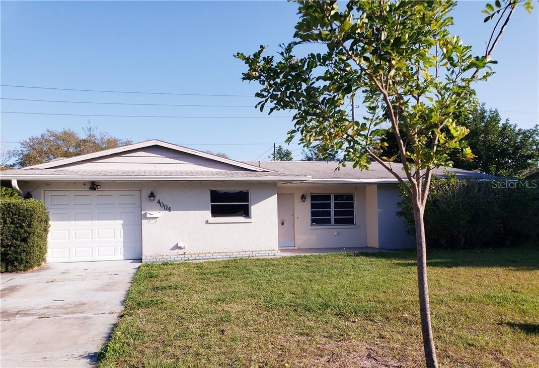 4004 14th Ave., Bradenton, FL 34205