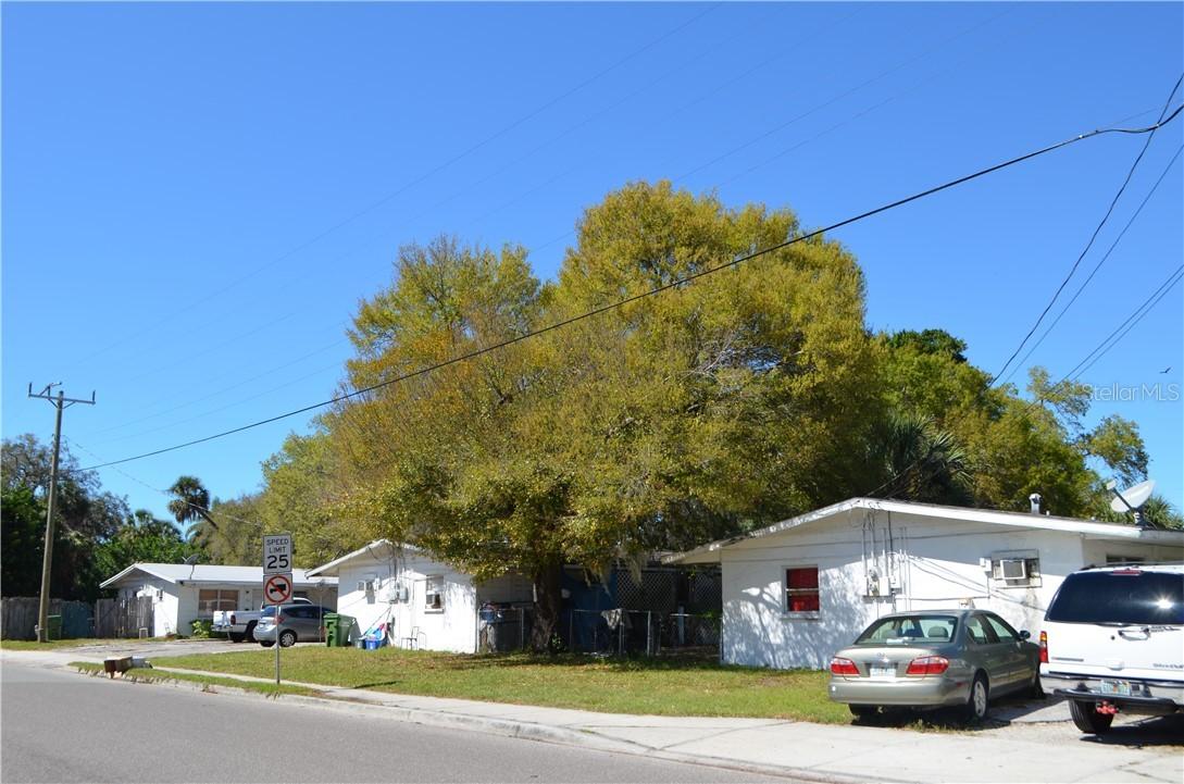 1581 19th St., Sarasota, FL 34234