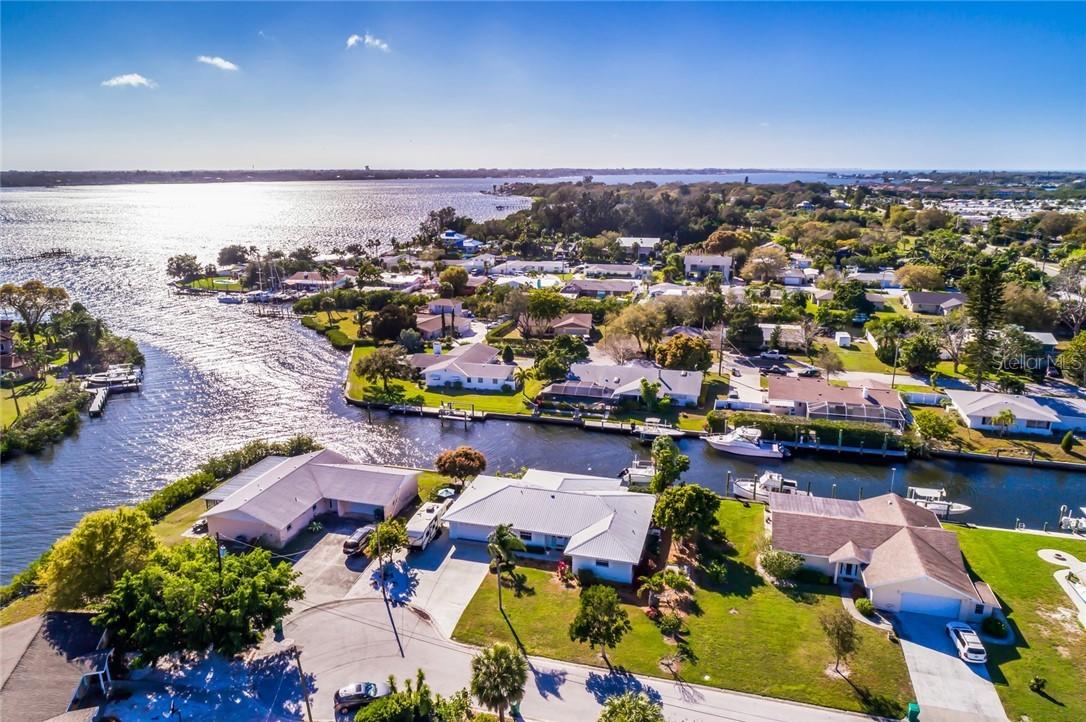 903 23rd Ave., Palmetto, FL 34221