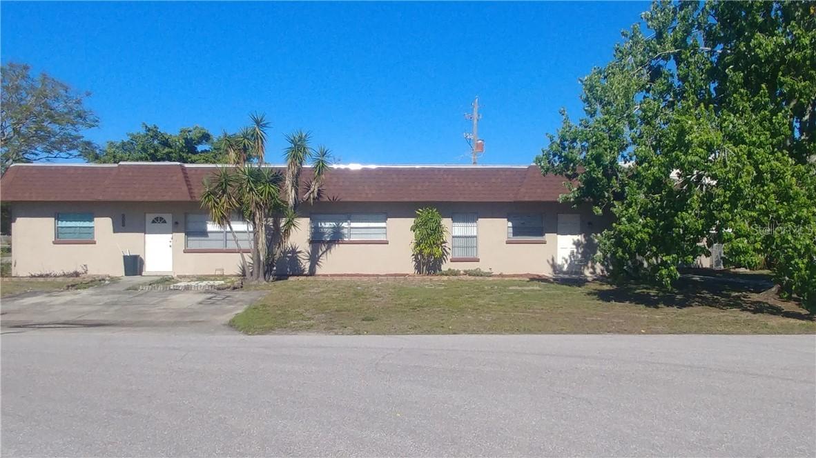 5815 15th St., Bradenton, FL 34207