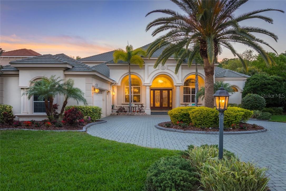 8310 Grosvenor Ct., University Park, FL 34201