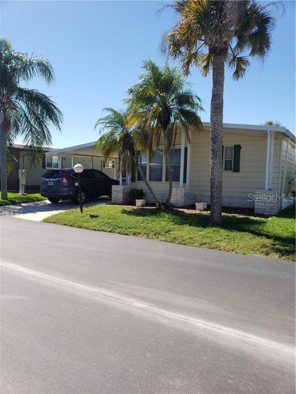 127 Lazy River Rd., North Port, FL 34287