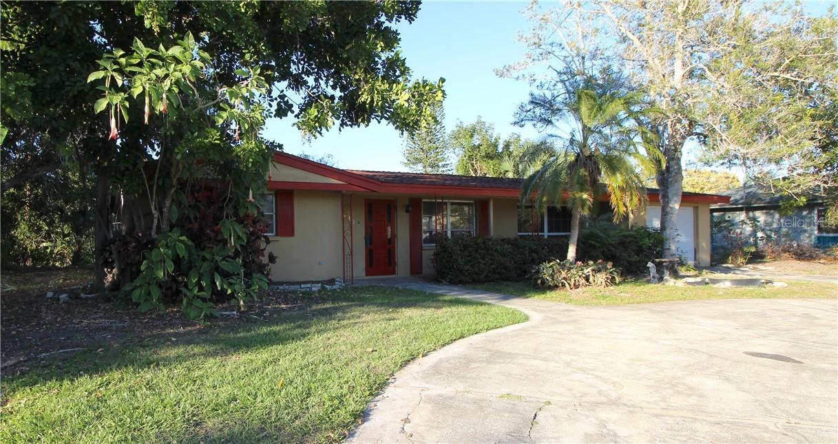 3033 Homasassa Rd., Sarasota, FL 34239