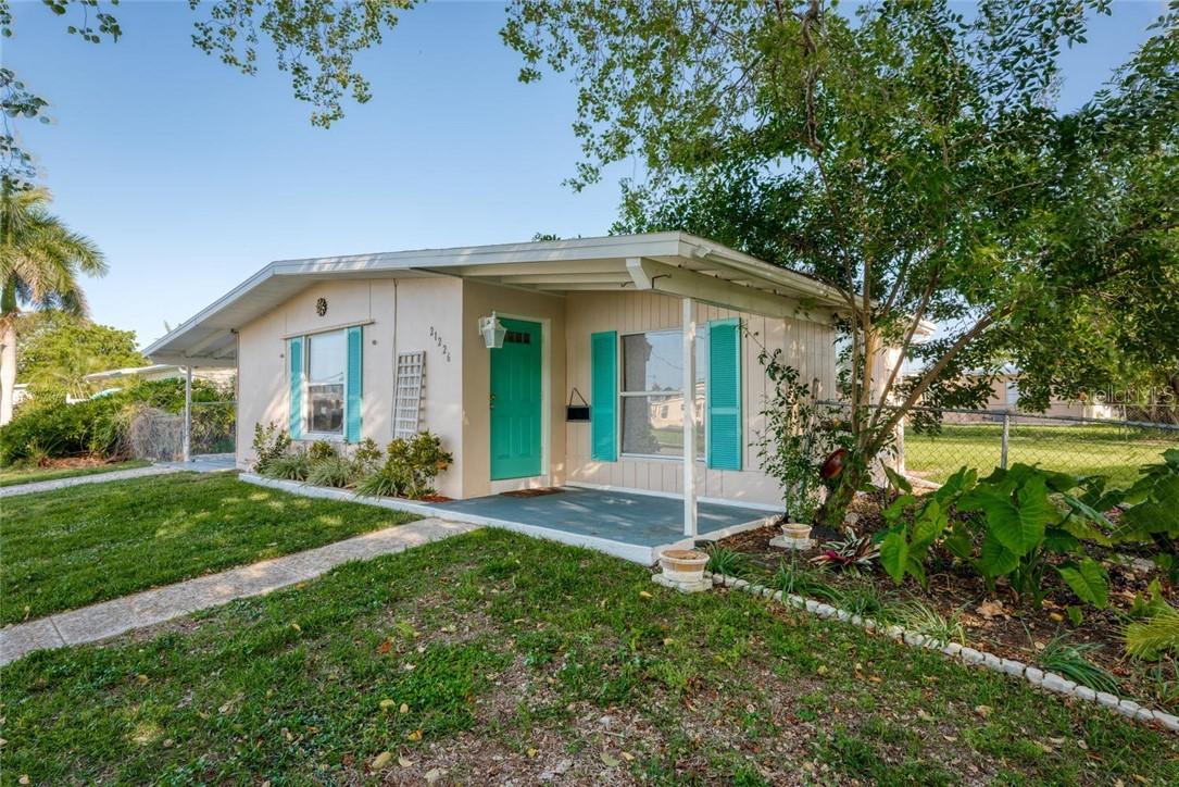 21226 Gladis Ave., Port Charlotte, FL 33952
