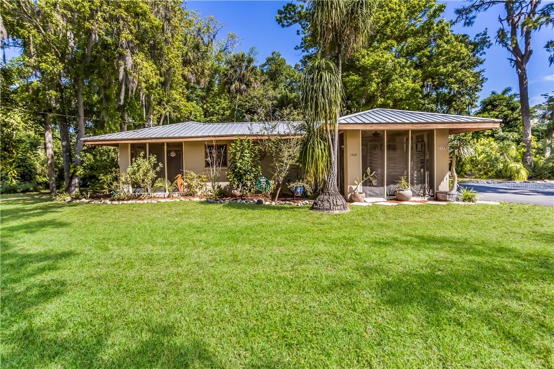 1920 17th Ave., Bradenton, FL 34205