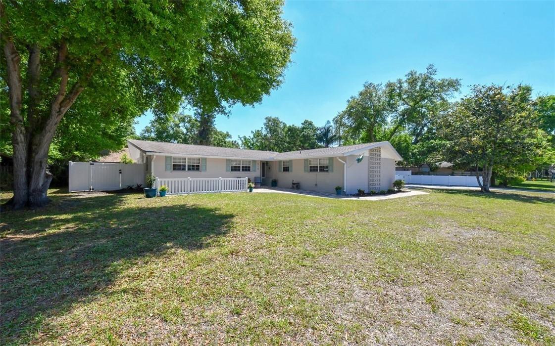 510 15th Ave., Palmetto, FL 34221