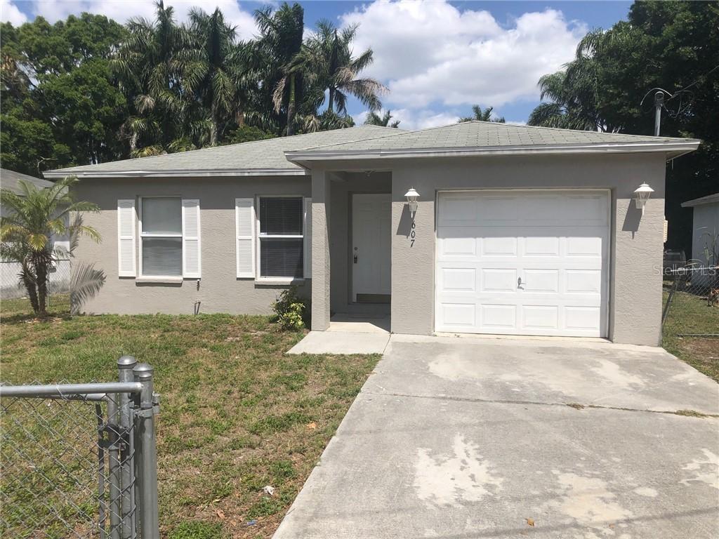 607 29th Ave., Bradenton, FL 34205