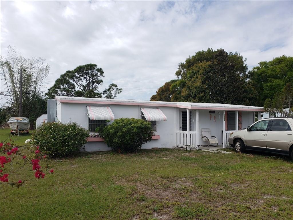 1080 Pine St., Englewood, FL 34223