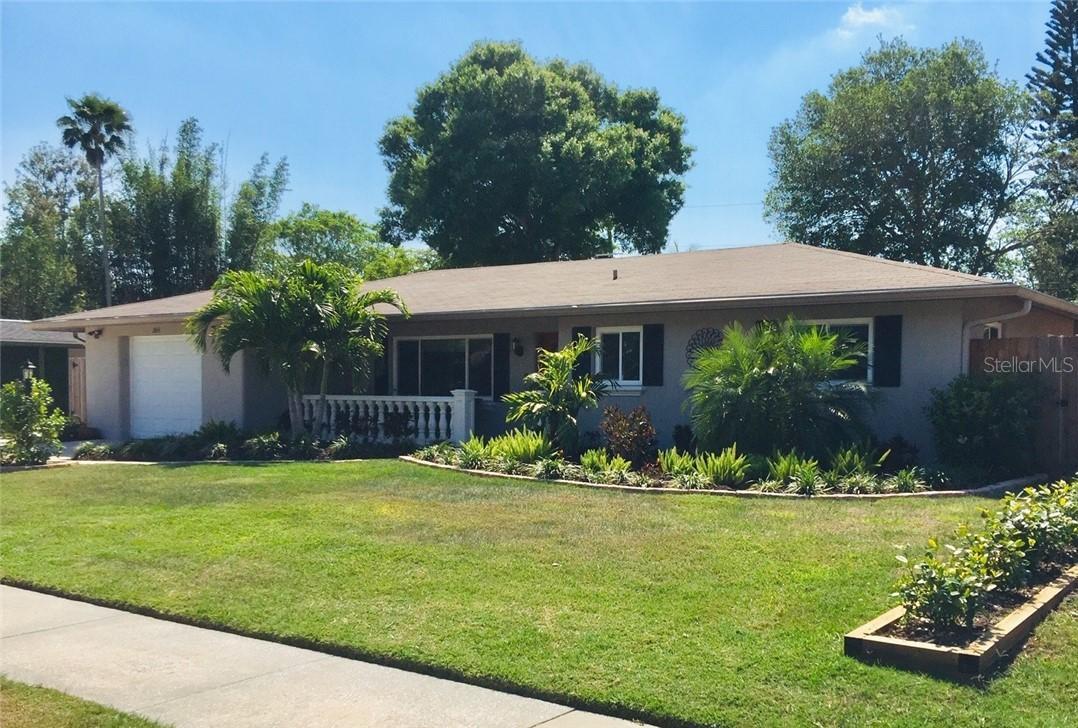 2614 White Sands Dr., Sarasota, FL 34231