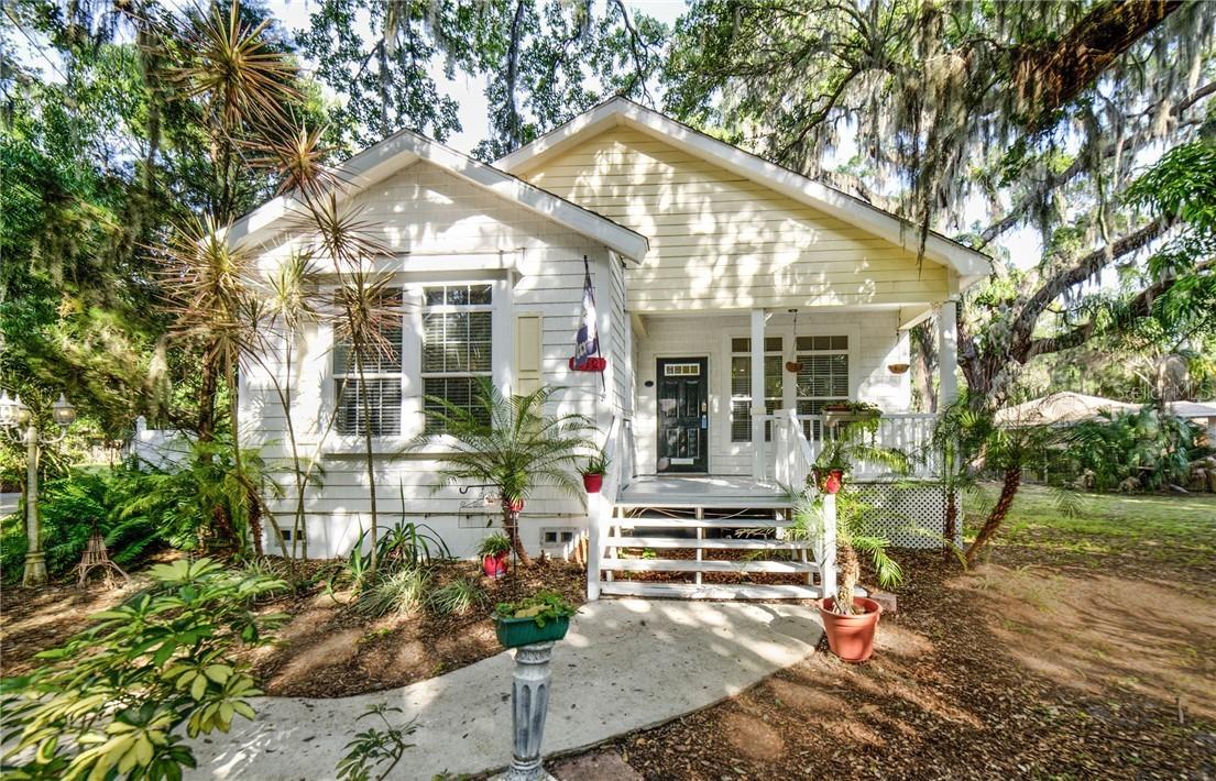 212 17th St., Bradenton, FL 34208