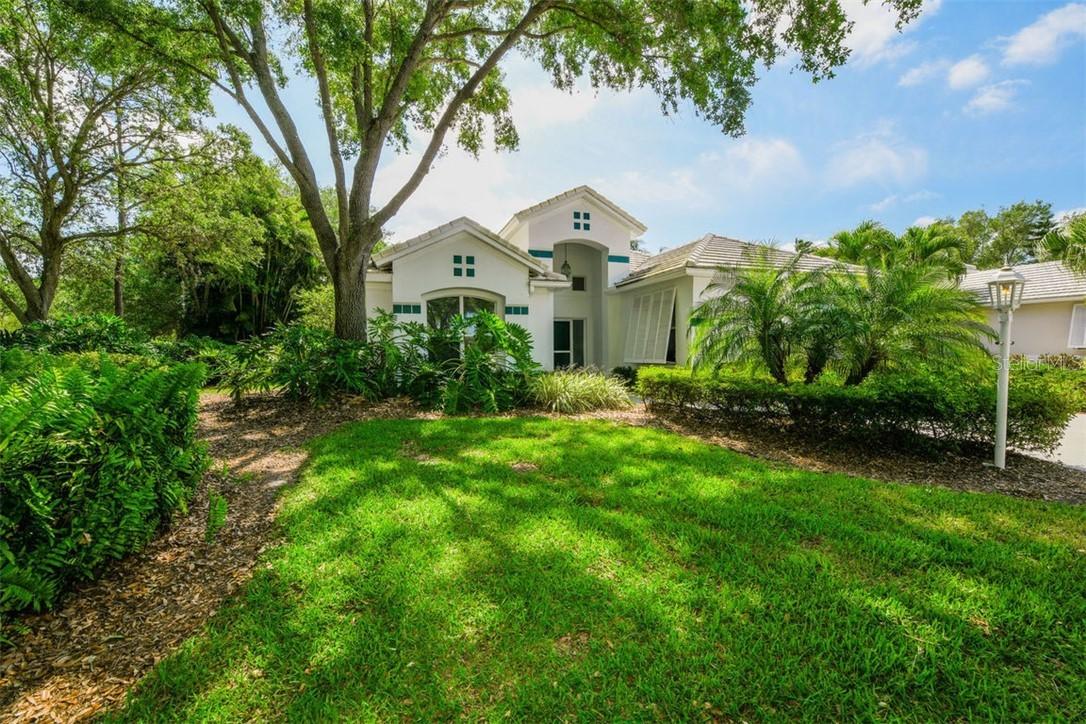 7901 Hampton Ct., University Park, FL 34201
