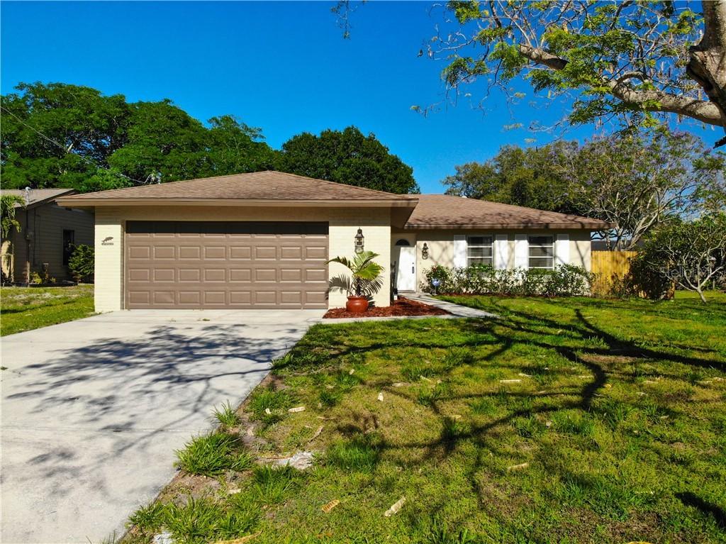 2959 Savoy Dr., Sarasota, FL 34232