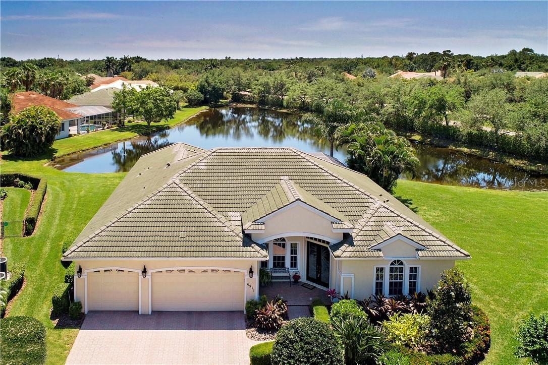6911 Laredo Ter., University Park, FL 34201