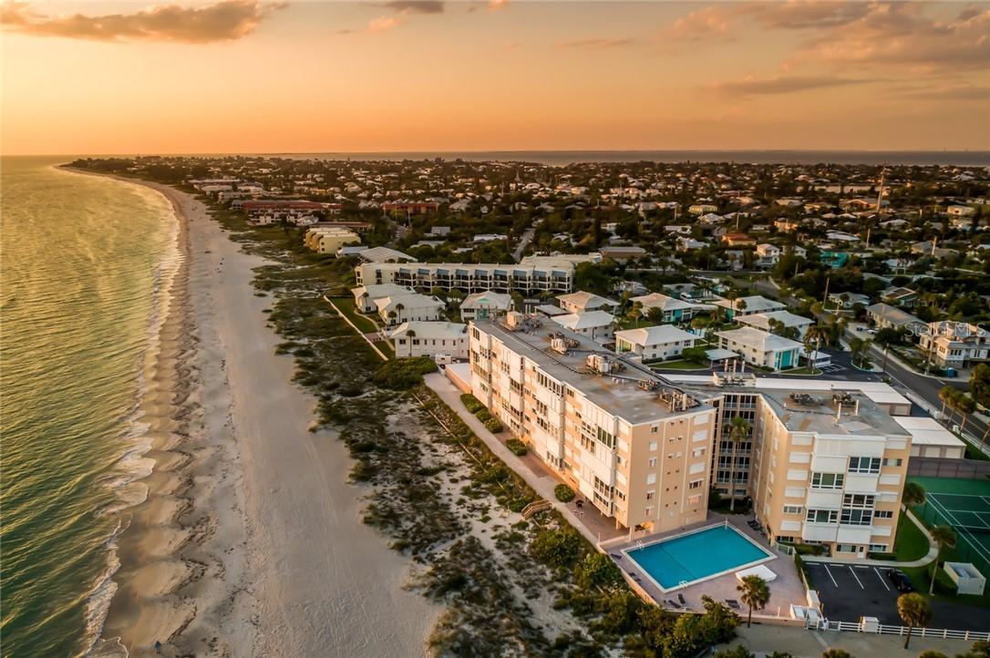 5300 Gulf Dr. #203, Holmes Beach, FL 34217