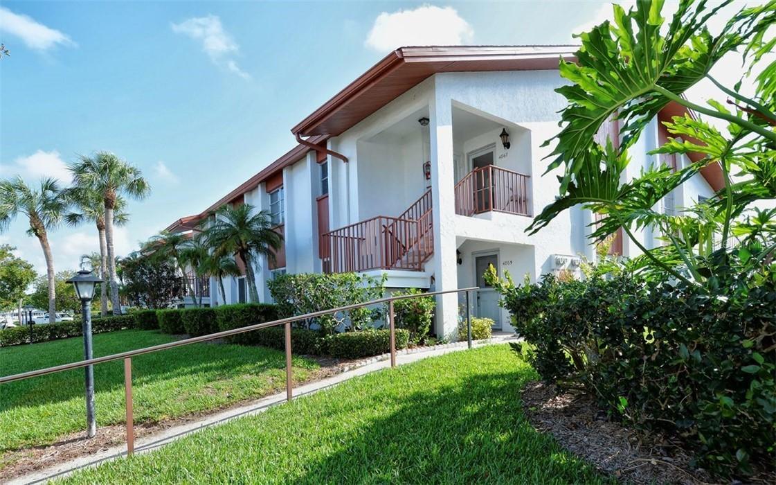 4867 Independence Dr., Bradenton, FL 34210