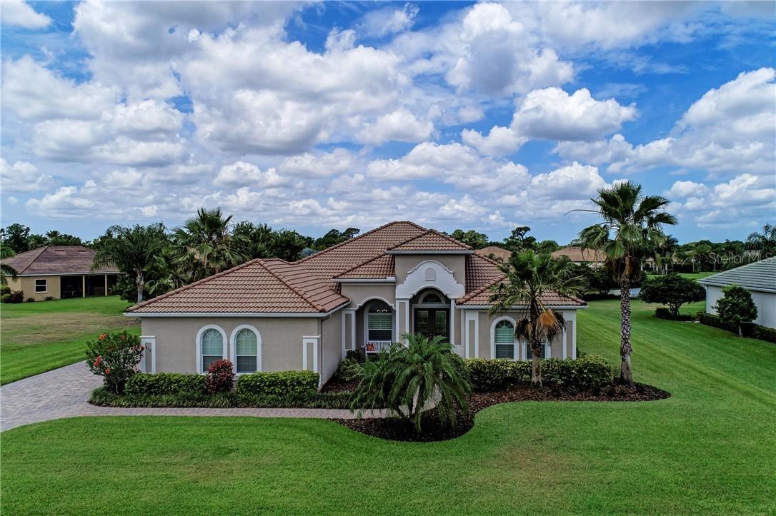 412 Country Meadows Way, Bradenton, FL 34212