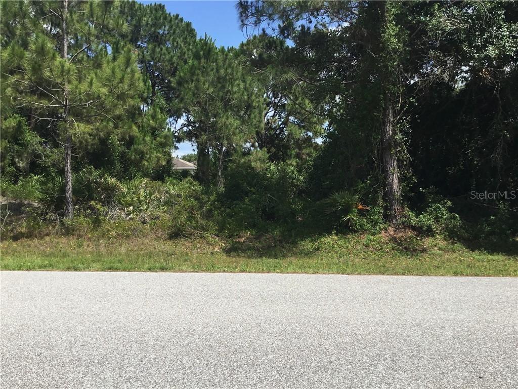 Lot 17 Rockman St., North Port, FL 34291