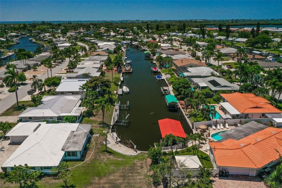 4504 Coral Blvd., Bradenton, FL 34210