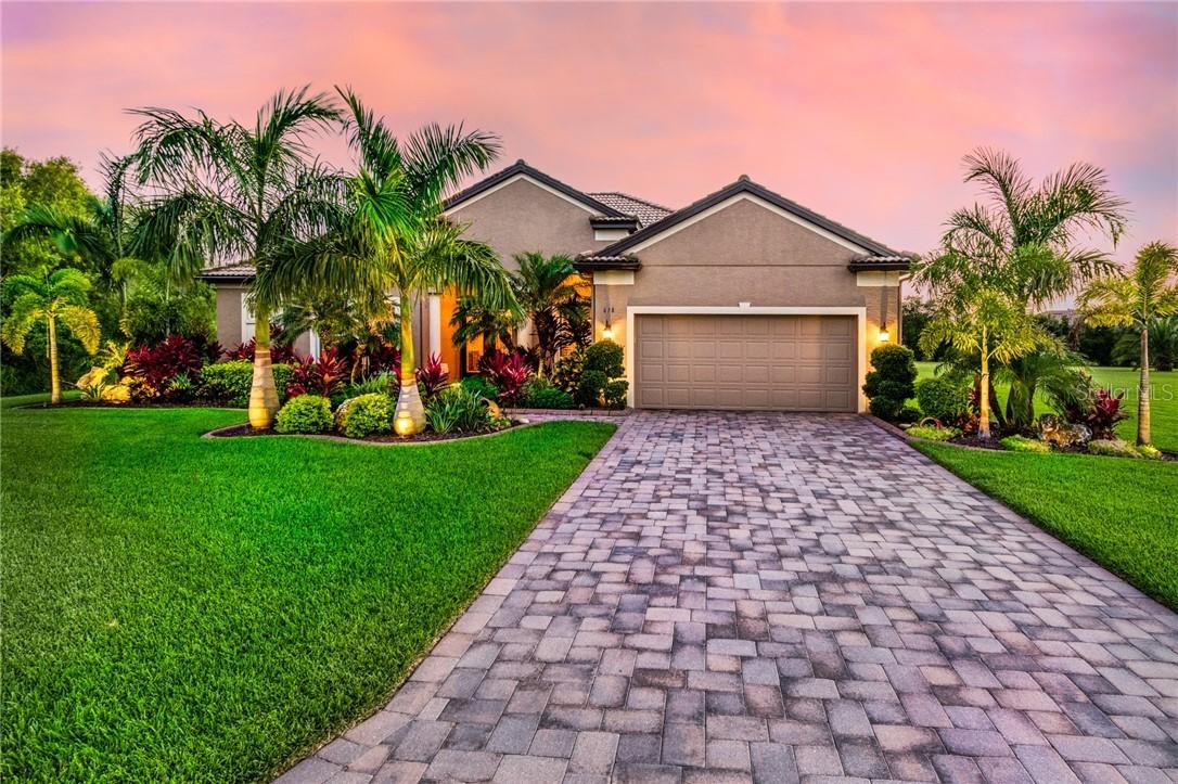 618 148th Ct., Bradenton, FL 34212