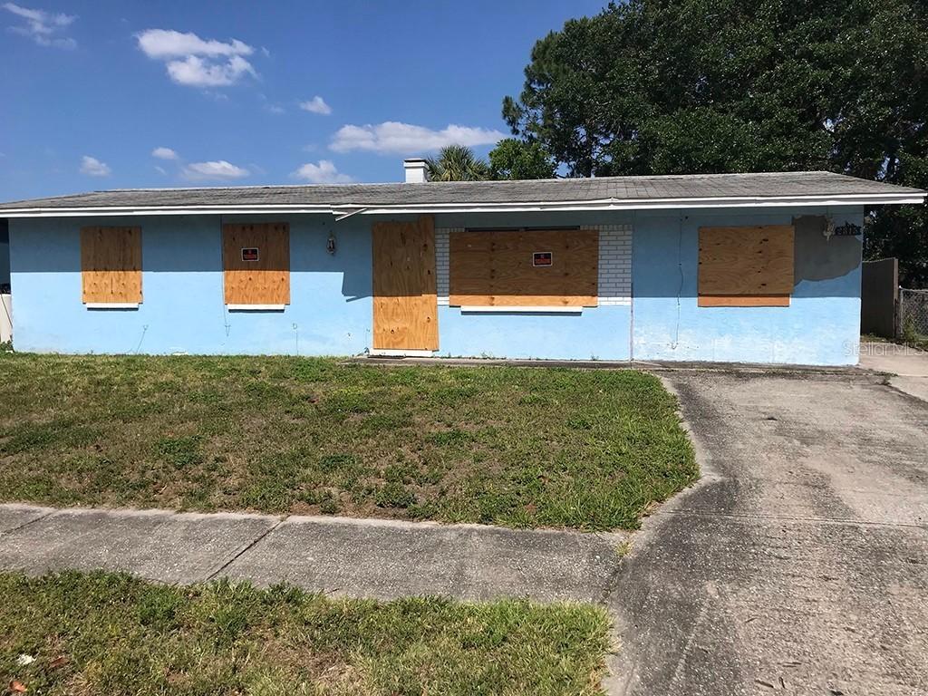 2315 19th St., Bradenton, FL 34208