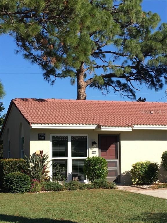 2165 Pueblo Cir. #V-17, Sarasota, FL 34231