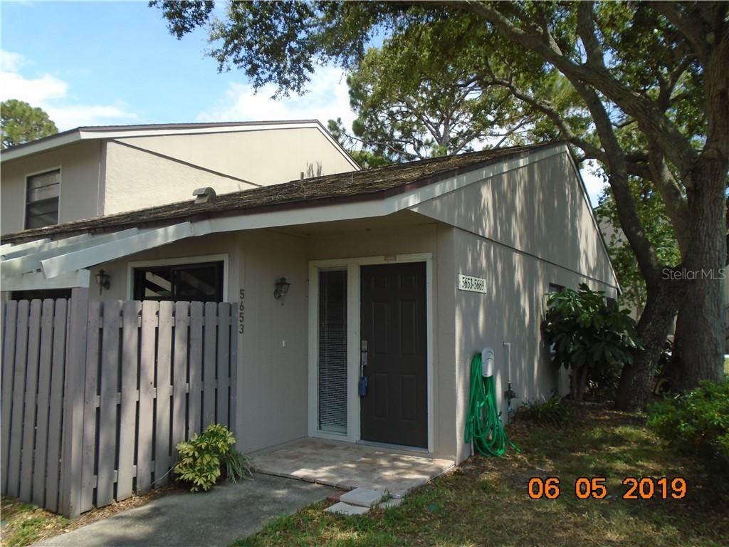 5653 Summer Side Ln. #32A, Sarasota, FL 34231