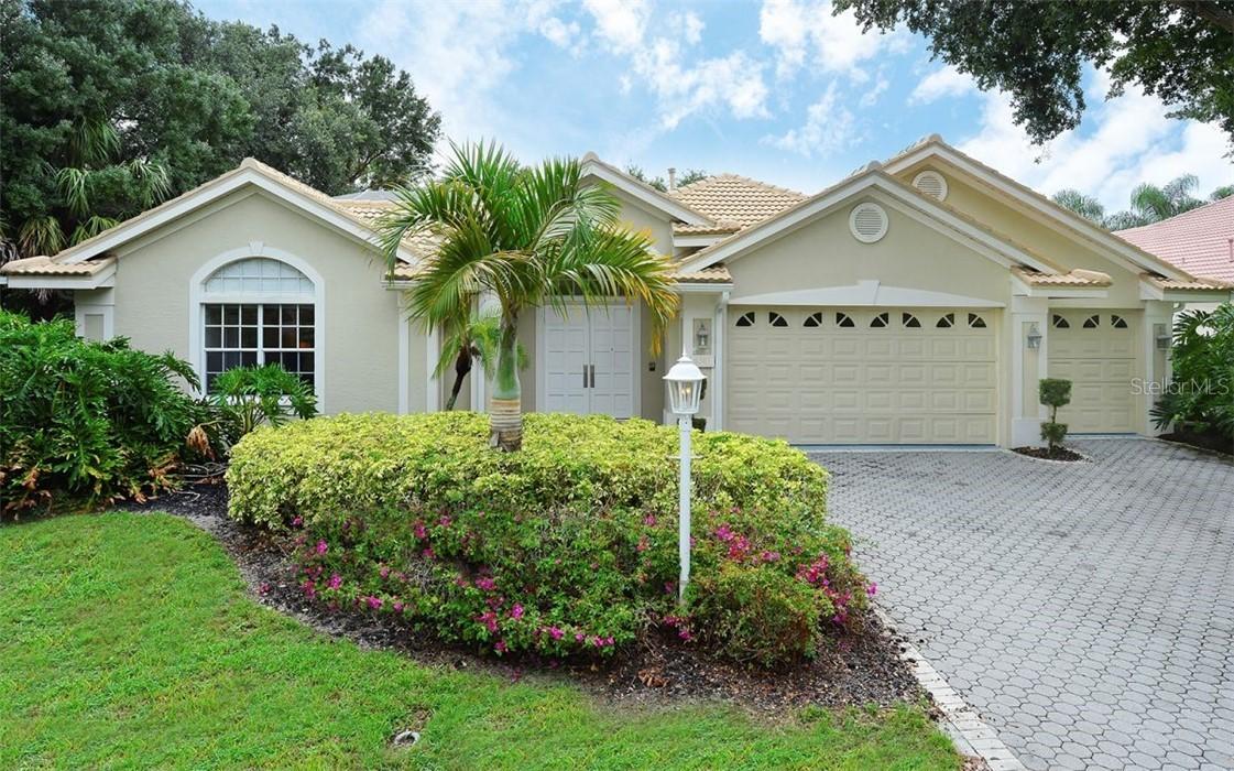 6301 Thorndon Cir., University Park, FL 34201