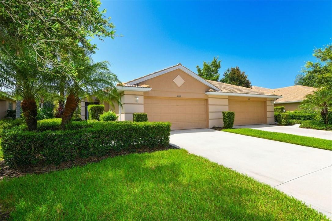 8322 Summer Greens Ter., Bradenton, FL 34212