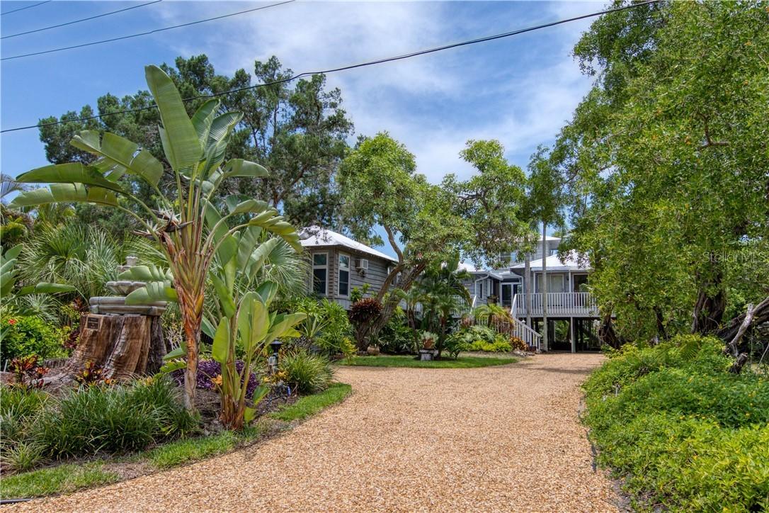 6871 Longboat Dr., Longboat Key, FL 34228