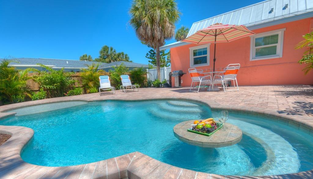 205 Peacock Ln. #A, Holmes Beach, FL 34217