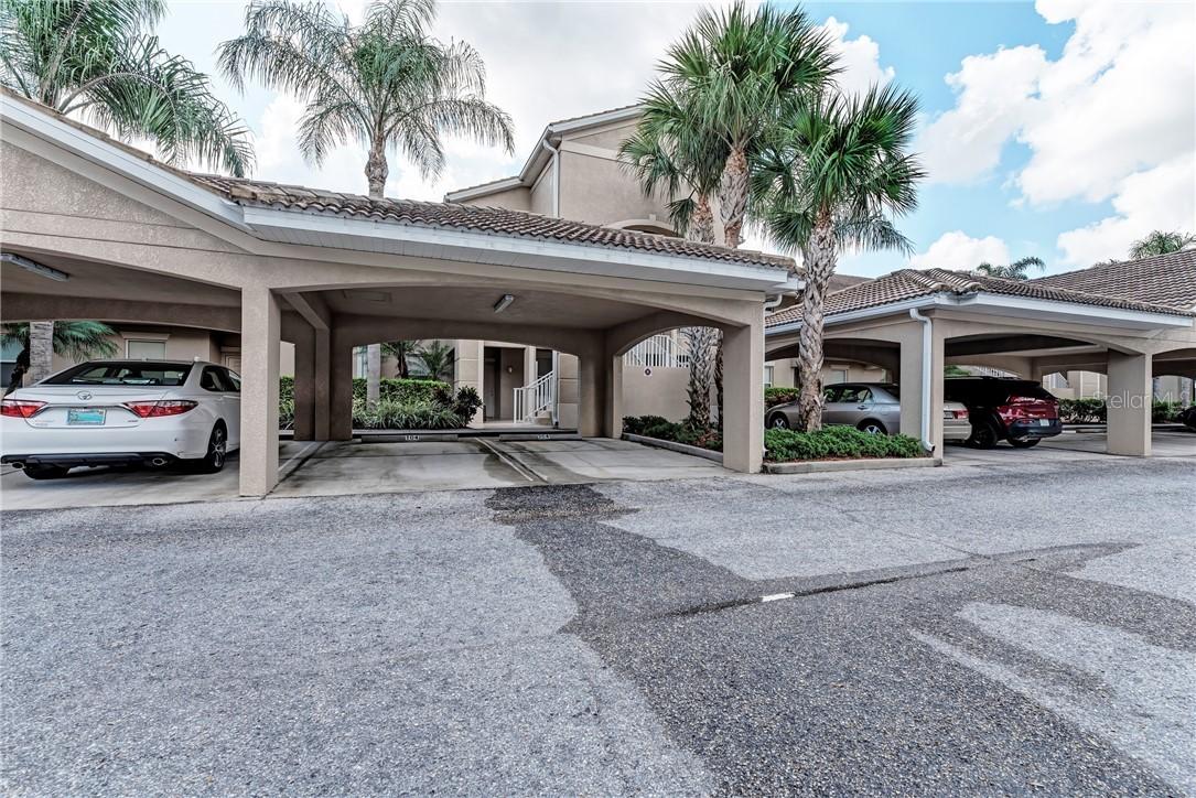915 Fairwaycove Ln. #205, Bradenton, FL 34212
