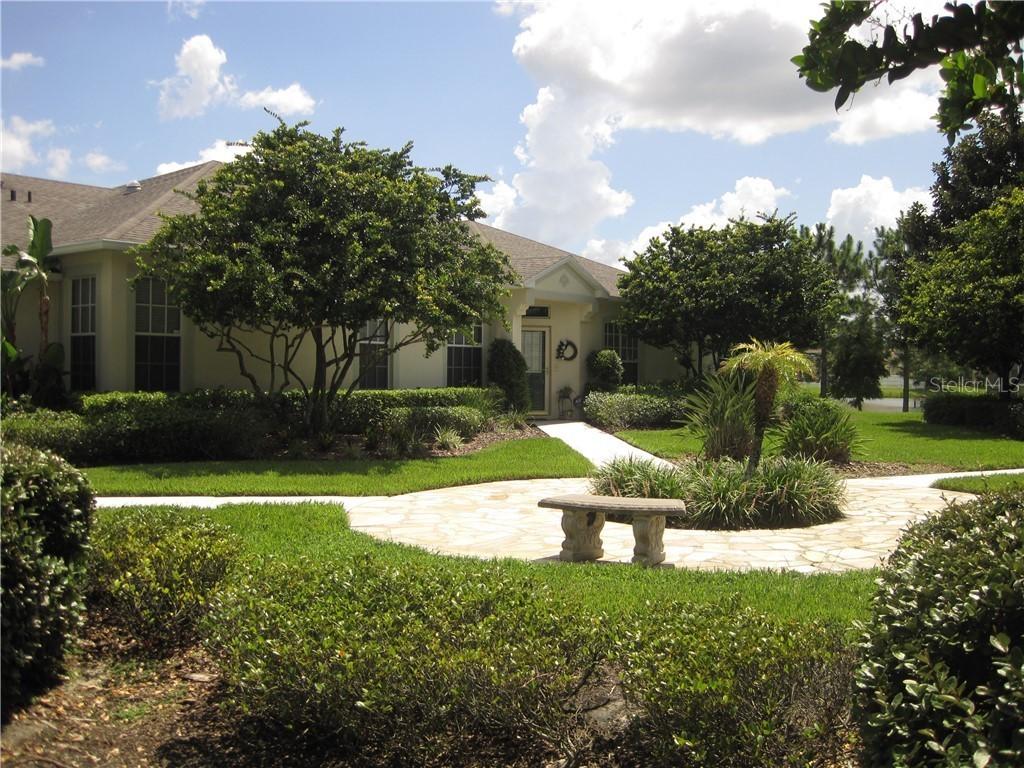 5843 Heronpark Pl., Lithia, FL 33547