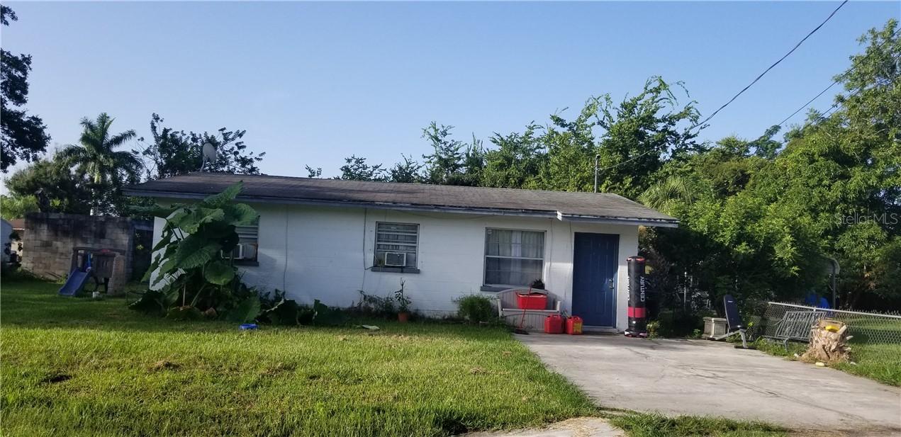 1915 18th Street Ct., Palmetto, FL 34221