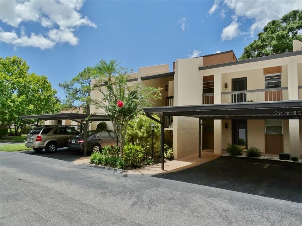 2526 Clubhouse Dr. #201, Sarasota, FL 34232