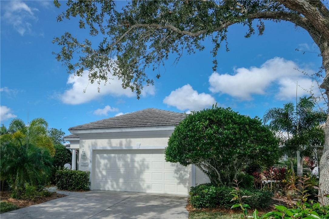 7105 Kensington Ct., University Park, FL 34201