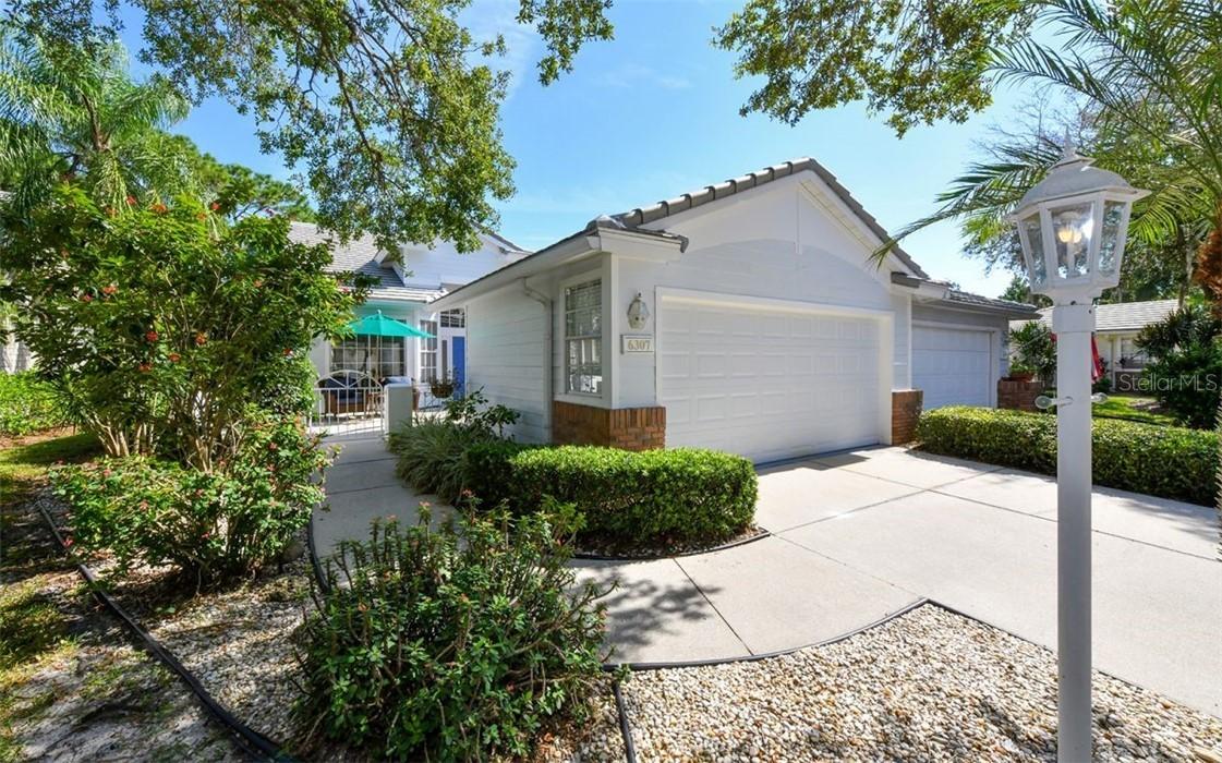 6307 Walton Heath Pl., University Park, FL 34201