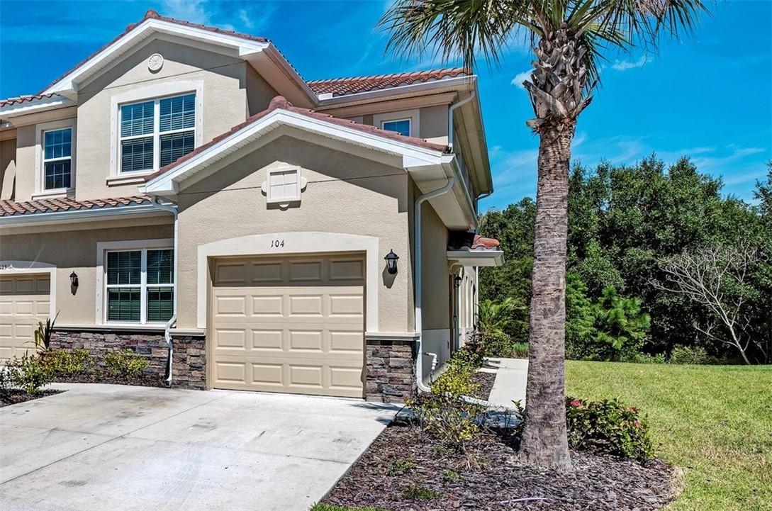 8352 Enclave Way #104, Sarasota, FL 34243