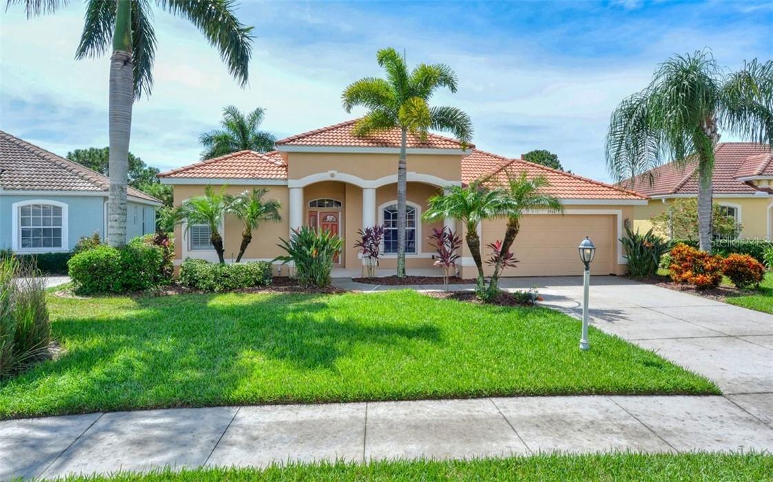 1944 Coconut Palm Cir., North Port, FL 34288