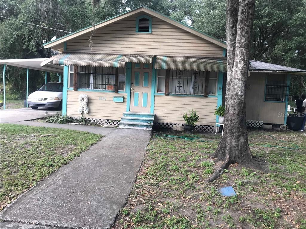 1829 7th Ave., Bradenton, FL 34208