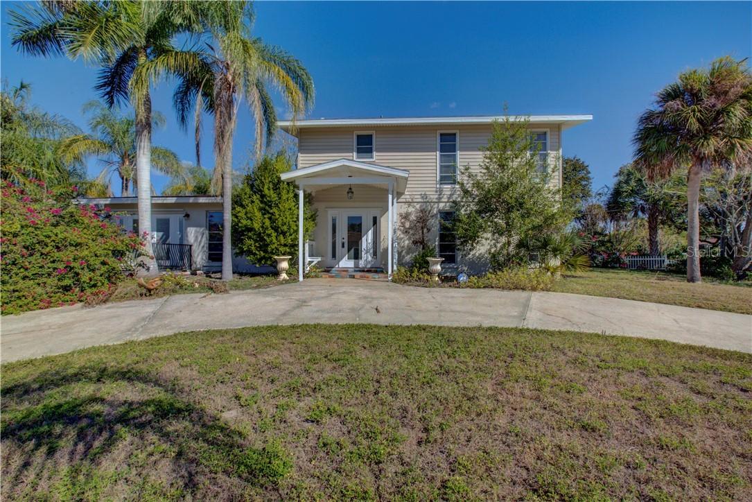 2311 Tanglewood Dr, Sarasota, FL 34239