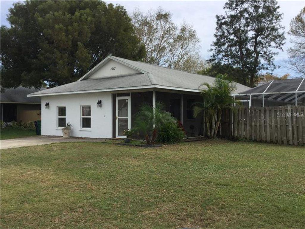1617 12th Street Dr., Palmetto, FL 34221