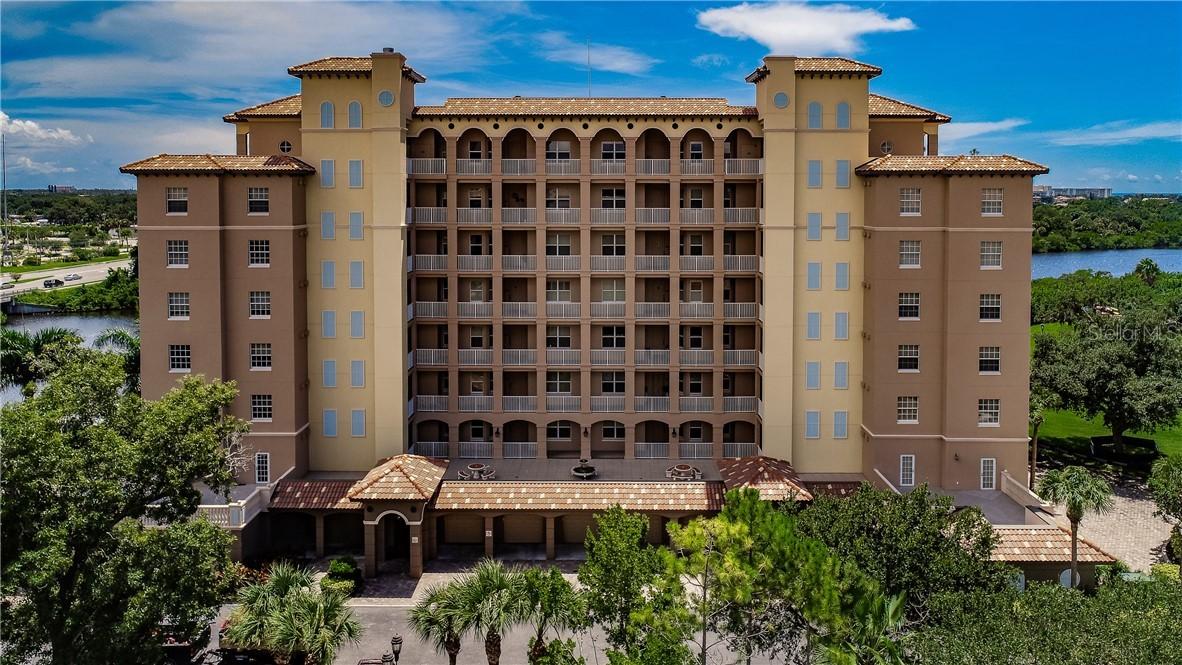 5531 Cannes Cir. #202, Sarasota, FL 34231