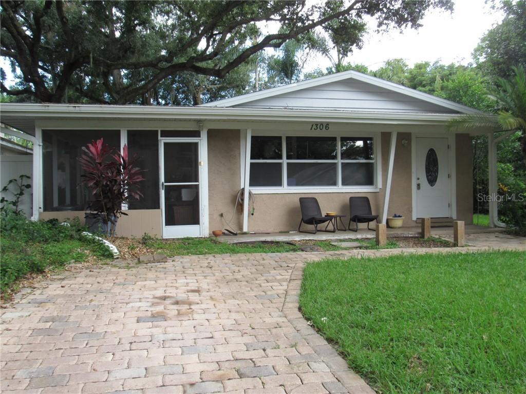 1306 21st St., Bradenton, FL 34205