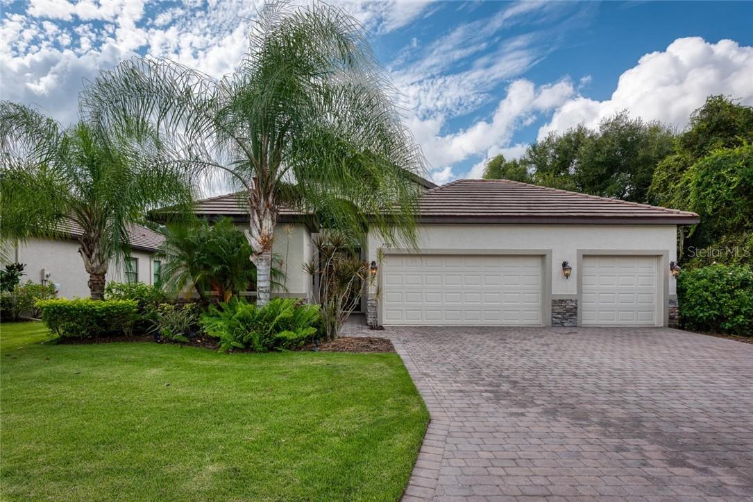 7728 Rio Bella Pl., University Park, FL 34201