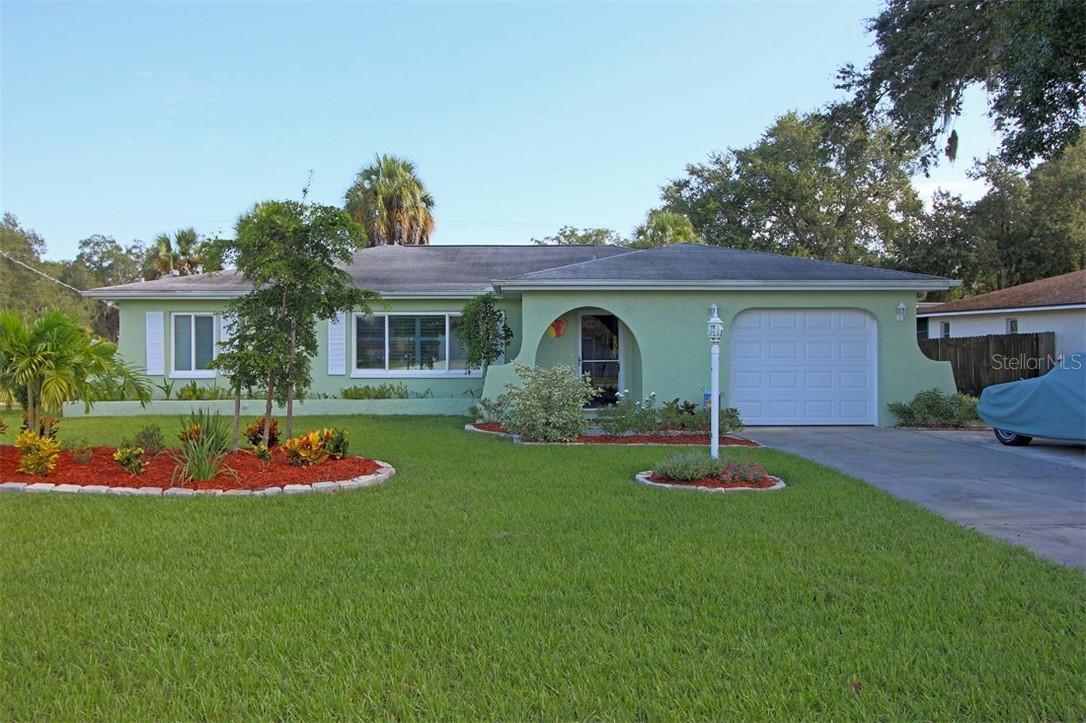 376 Gulf Breeze Blvd., Venice, FL 34293