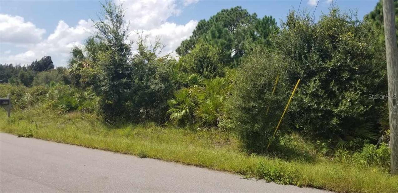 Malaga Ln., North Port, FL 34287