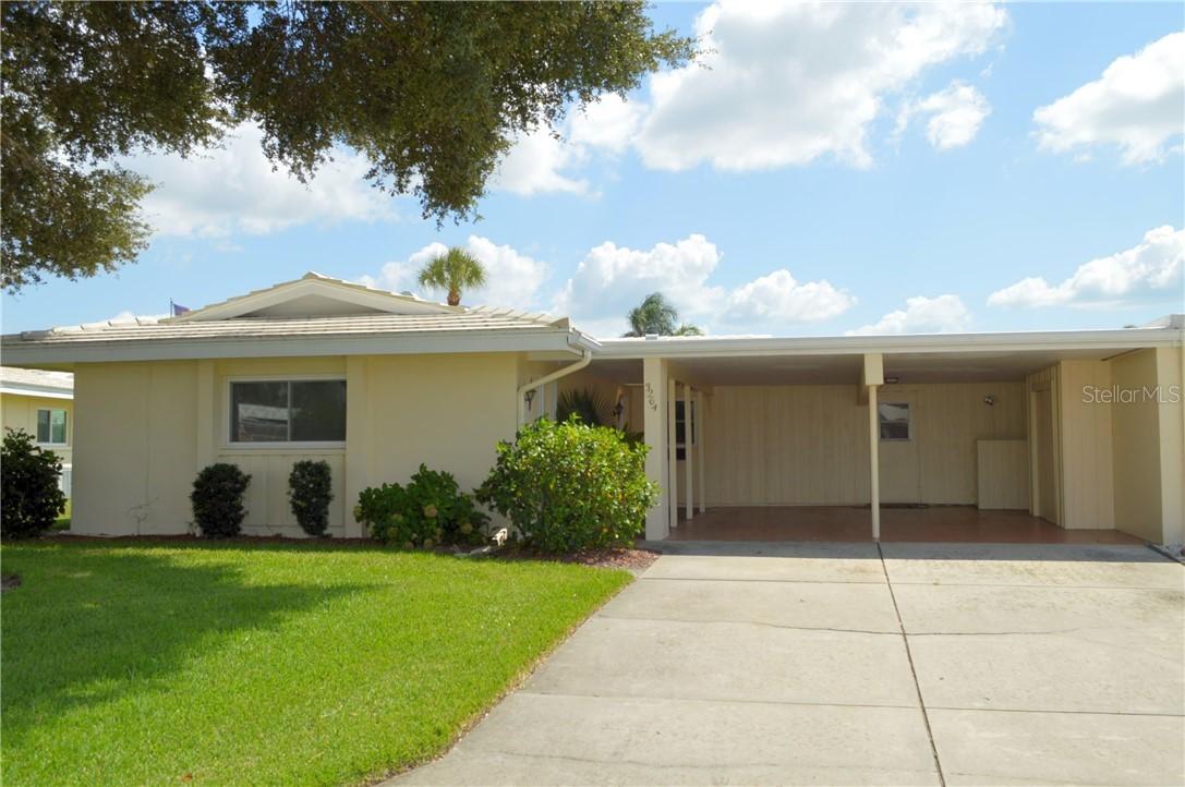 3264 Brockton Ln. #607, Sarasota, FL 34239