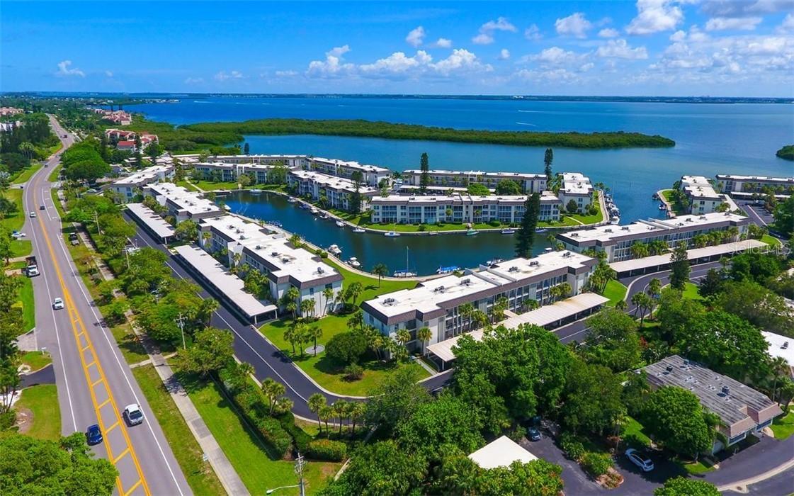 4360 Chatham Dr. #F203, Longboat Key, FL 34228
